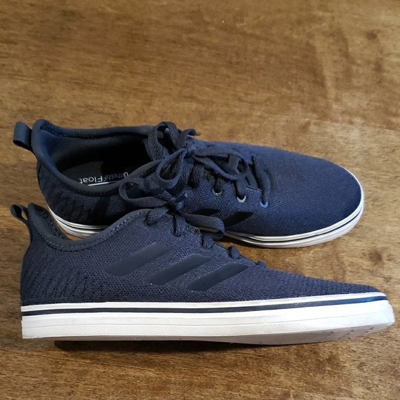 Adidas Men's Navy Sneakers - Picture 2 of 16